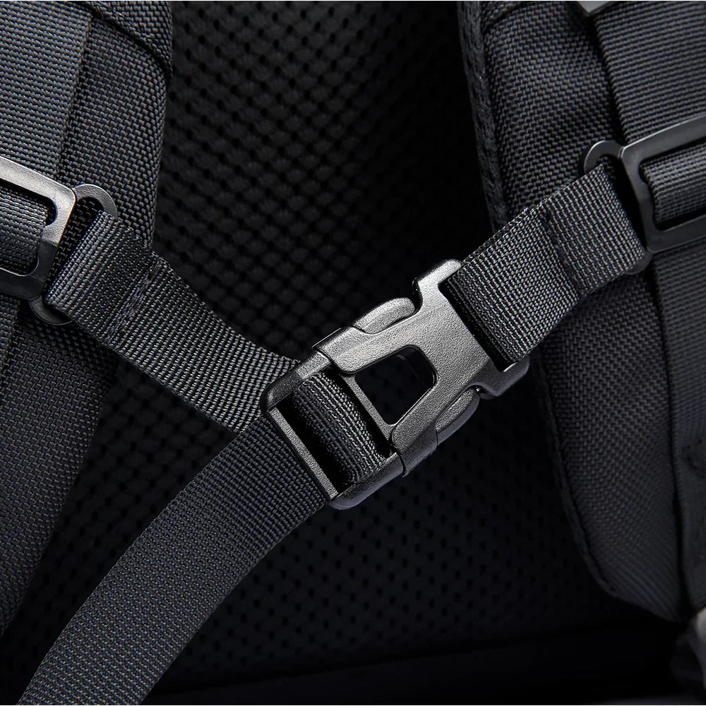 Bange BG-ST 16" Laptop Backpack with USB port Grey