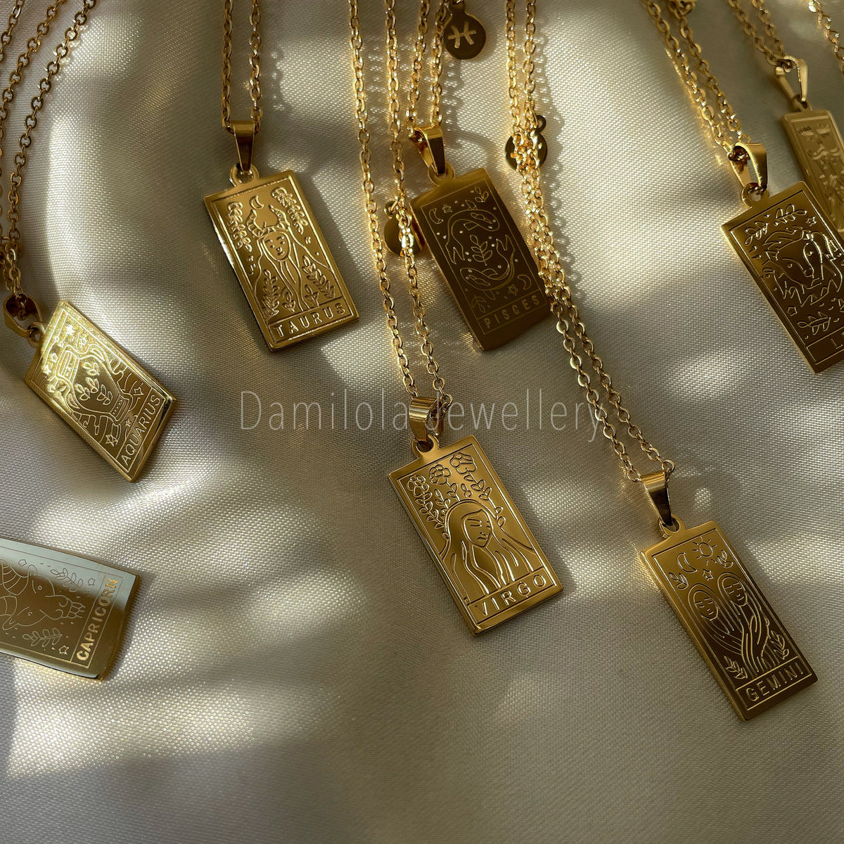 Zodiac Star Signs Necklace - Gold/Silver